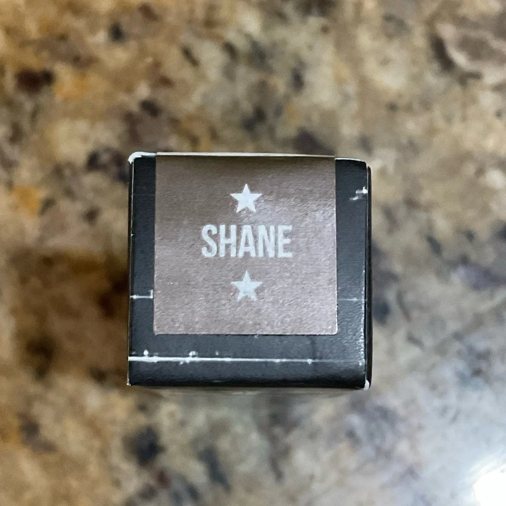 🎉 SALE JEFFREE Star Velour Liquid Lipstick in Shane